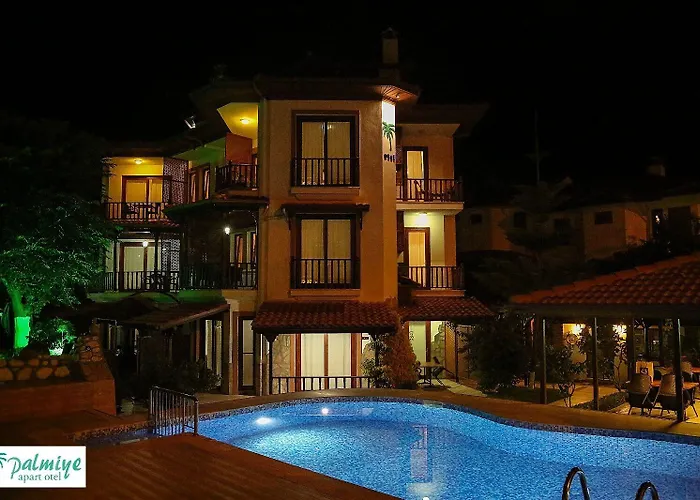 Palmiye Akyaka (Mugla)